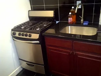 Rented by Eric Kravitz, LREB