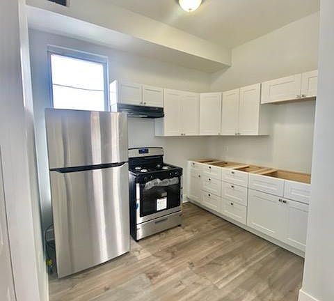 2nd image of 2442 S Kedzie Ave #2R
