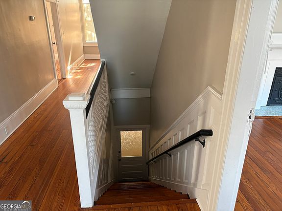 5th image of 836 E Henry St APT C
