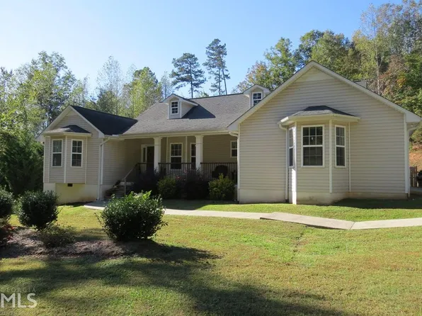 592 Fernside Dr, Toccoa, GA 30577