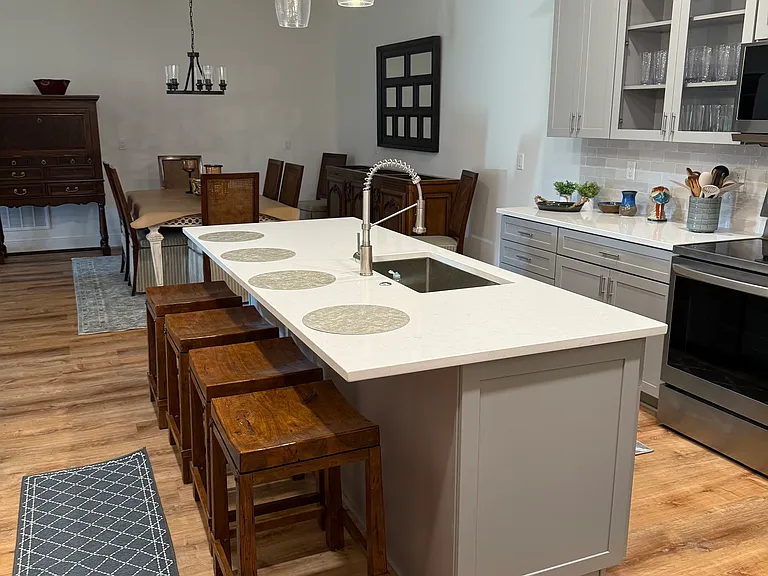 Broadleaf Dr — Photo 18