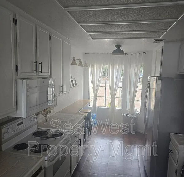 1536 Caminito Aguar — Photo 4