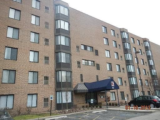 1st image of 606 E Woodland Park Ave APT 212