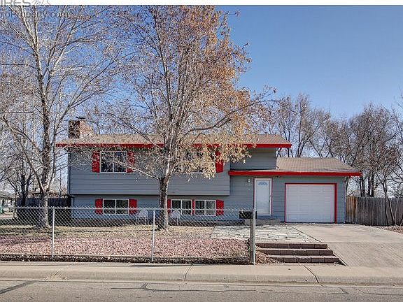 3rd image of 3200 Empire St
