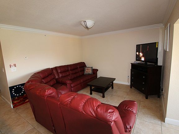 5th image of 109 25TH Avenue #O25