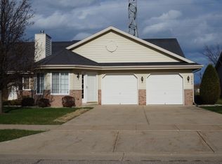 2003 27th Ave #18, Kenosha, WI 53140