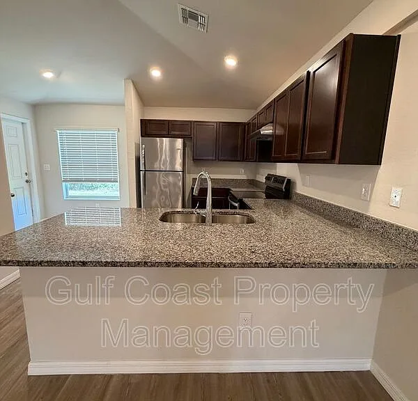 10162 Tramore Ave — Photo 6