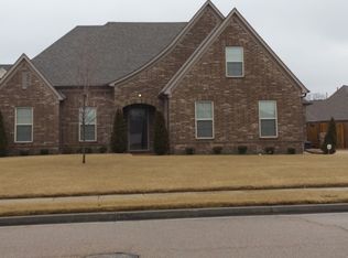 8508 Meadow Vale Dr, Memphis, TN 38125