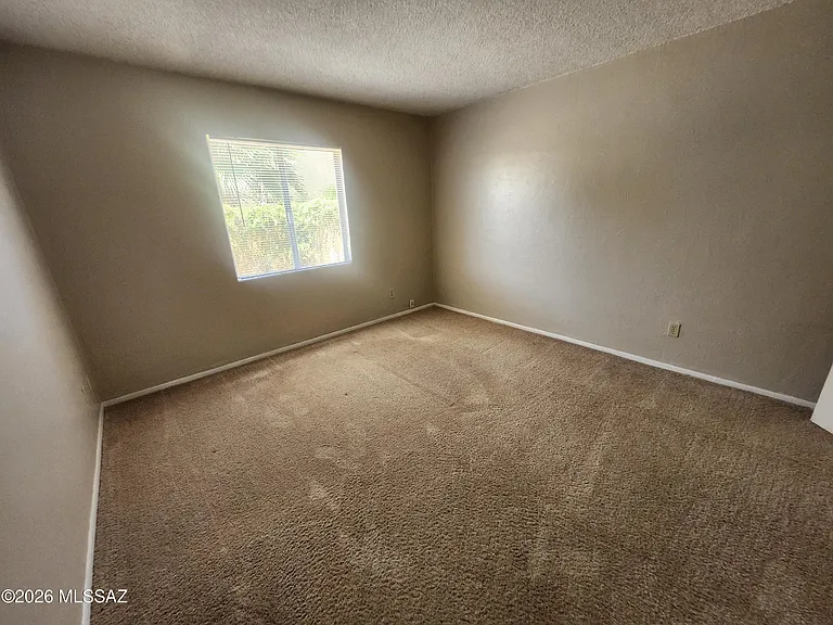 810 S Kolb Rd #3 — Photo 15