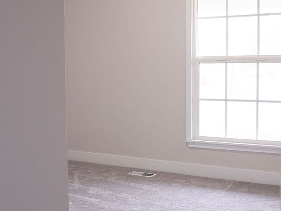 5th image of 5389 W Janette Ave