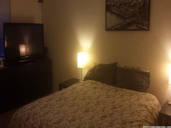 5th image of 3701 S Cimmarron Dr