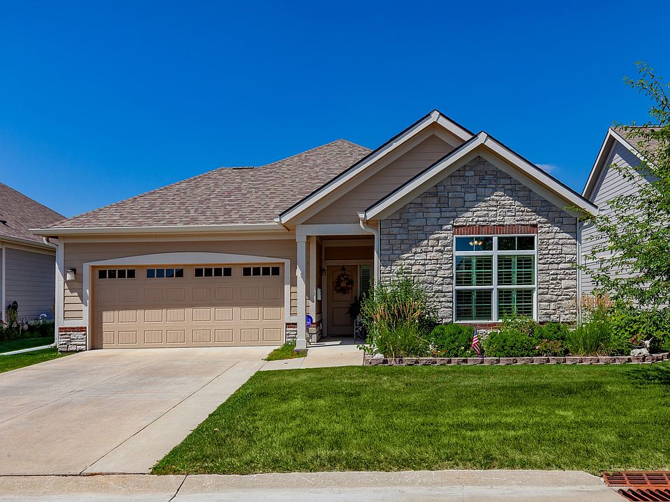 1st image of 2708 NW 39th Ln