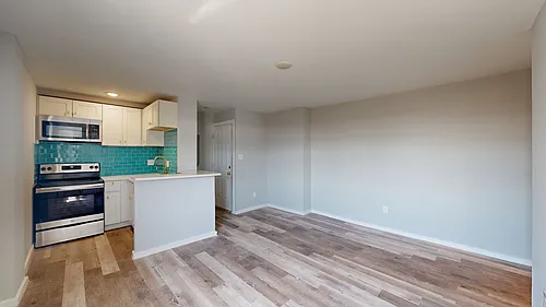 5474 Delmar Blvd Photo 1
