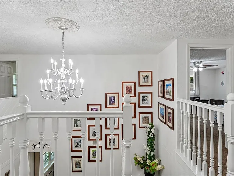 20424 Marguerite Rd — Photo 35
