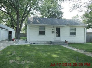 8218 Clinton Ave S, Bloomington, MN 55420