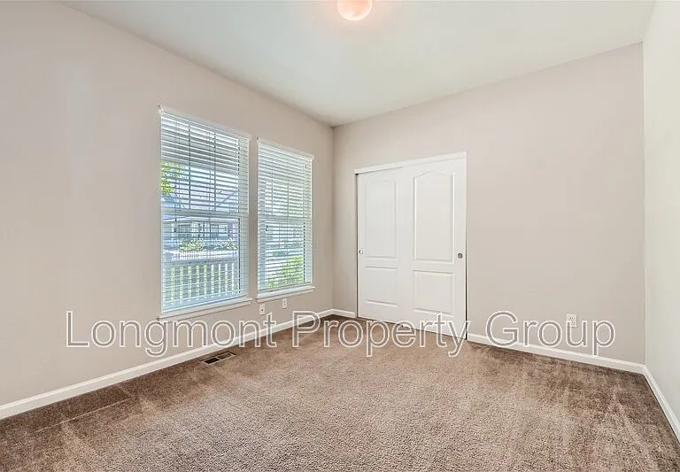 5138 Mount Street Vrain Ave — Photo 10