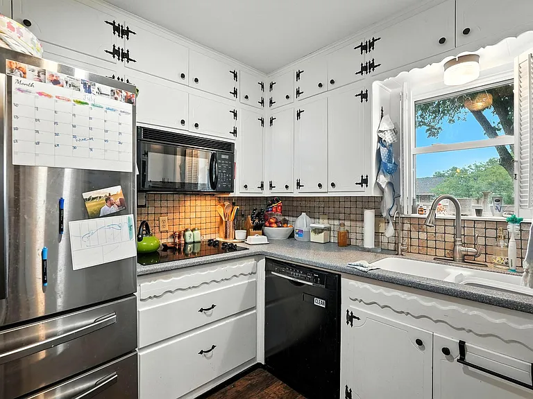 3026 Ventura Dr — Photo 25