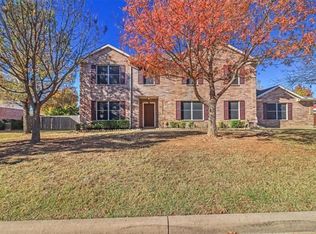 1017 Canyon Dr, Justin, TX 76247