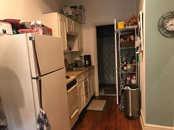 5th image of 4649 Umbria St APT 1