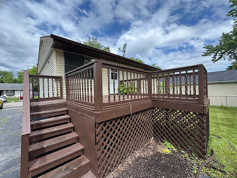 22633 Brookwood Dr — Photo 13