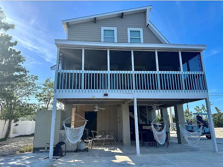 813 Hawksbill Ln — Photo 13
