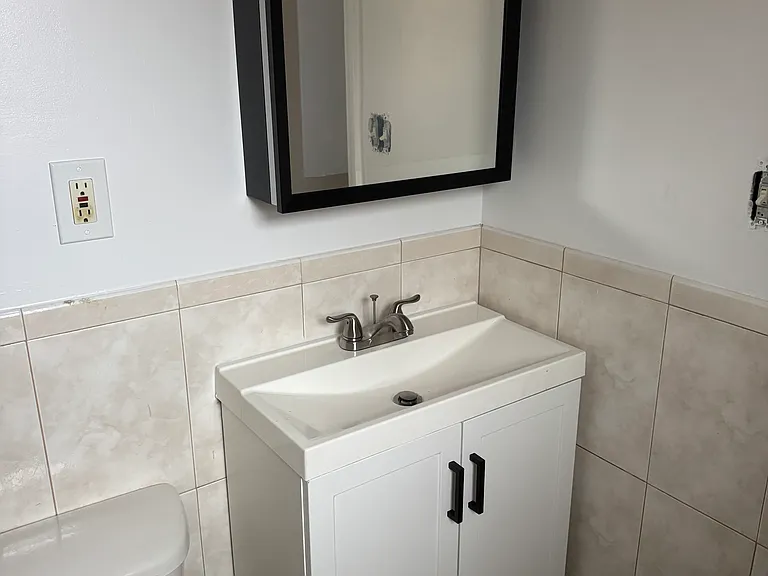 242 Prentiss Ave #2 — Photo 11