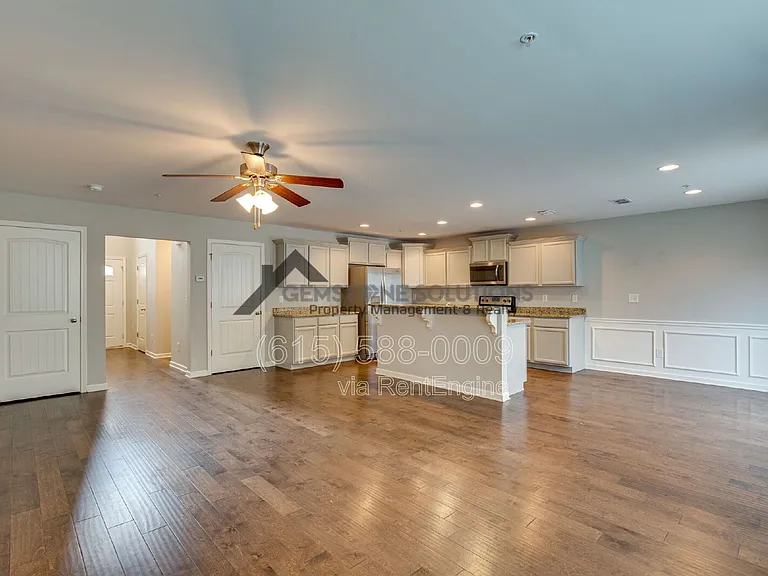 4018 Commons Dr — Photo 7