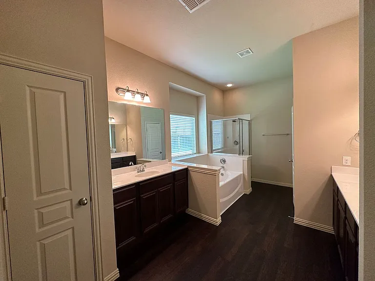 7420 Rose Crest Blvd — Photo 9