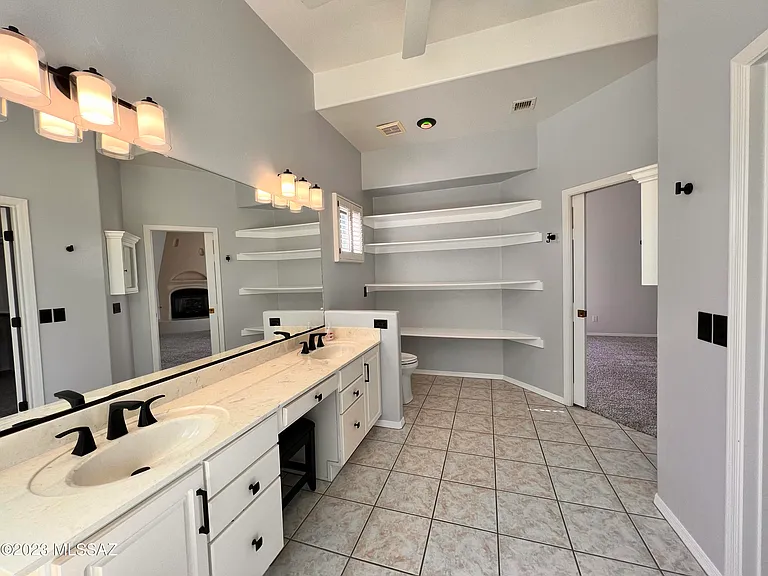 10123 N Alder Spring Dr — Photo 23