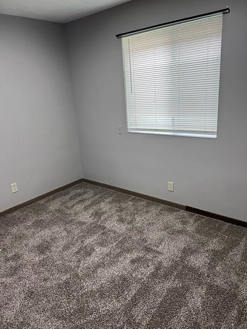 3625 Baldwin Avenue Apartments — Photo 3