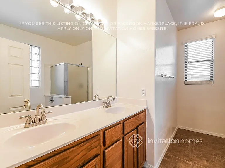 2186 W Agrarian Hills Dr — Photo 12