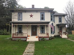 27 Delevan Ave, Delevan, NY 14042