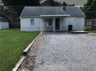 6104 Chaney Dr, Toledo, OH 43615