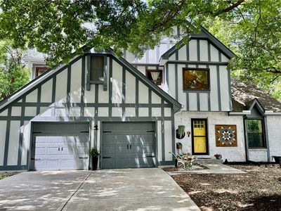 7900 Alden Ln, Lenexa, KS, 66215
