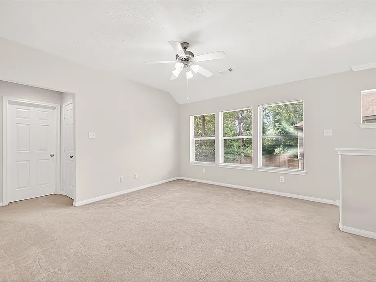 11 Nestlewood Pl — Photo 13