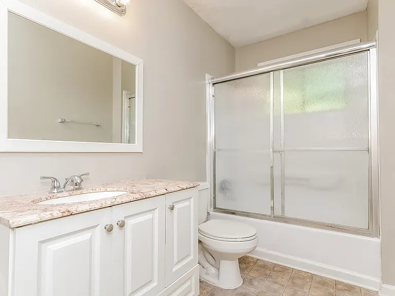 3212 Goldenchain Dr — Photo 17