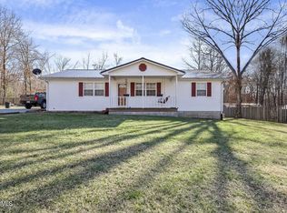 5234 Pawnee Rd, Crossville, TN 38572