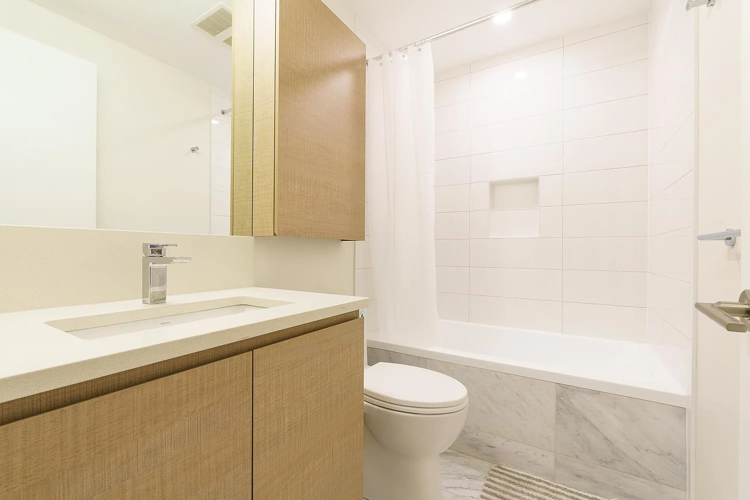 1 bed, 576 sqft, $2,595 — Photo 4