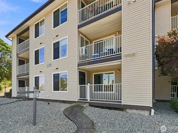 9000 25Th Avenue SW #102A, Seattle, WA 98106