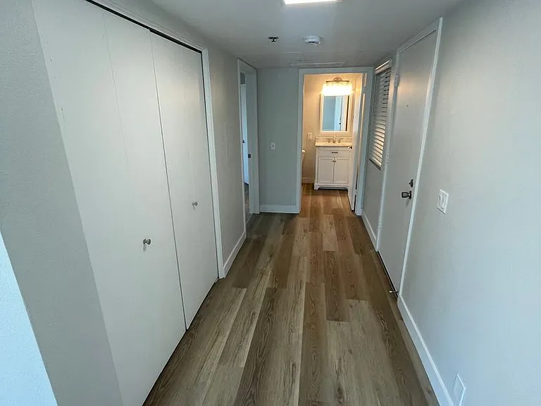 Georgia Regency Senior Apartments — Photo 30