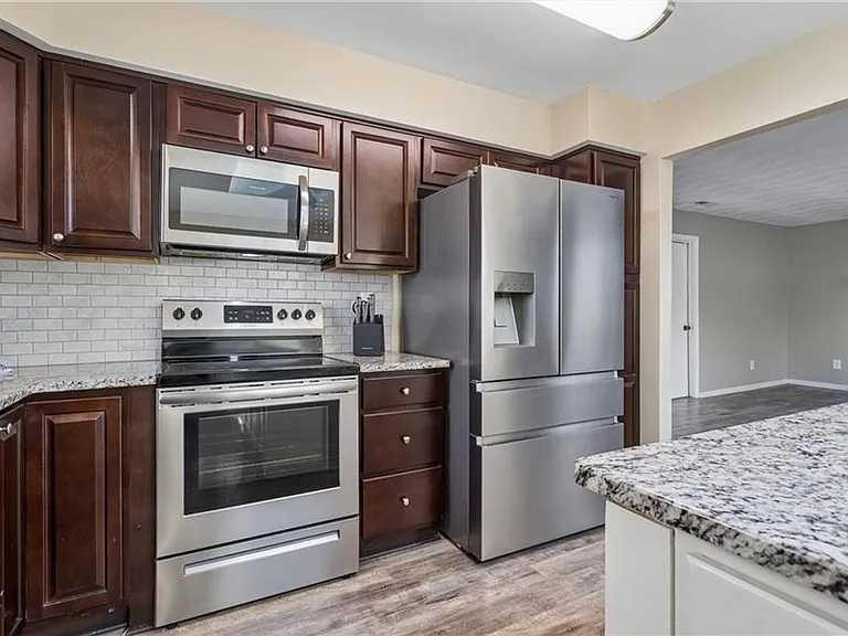 4868 Boxford Rd — Photo 17