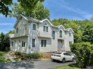 274 Concord St, Cresskill, NJ 07626
