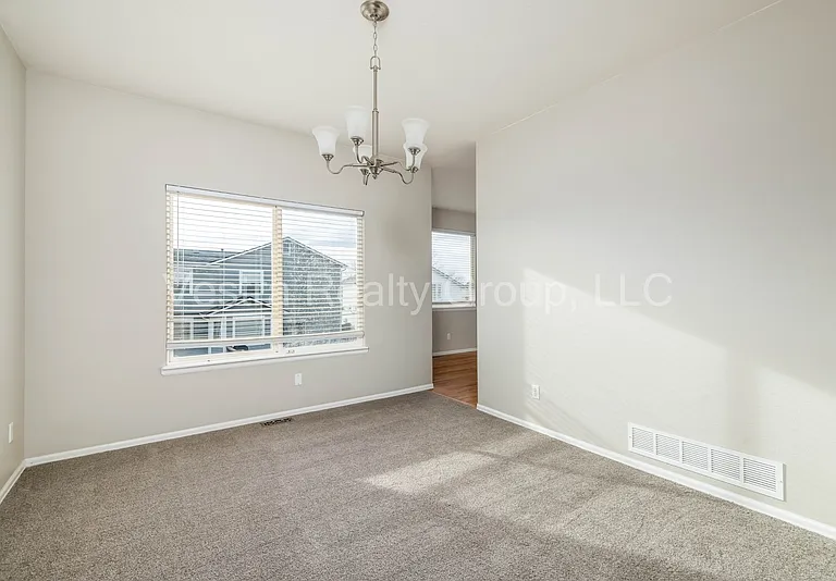 5193 S Liverpool Way — Photo 6