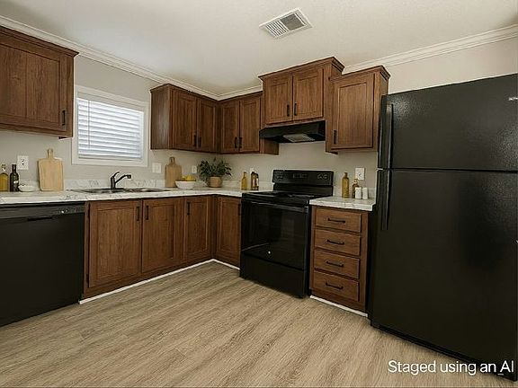 3rd image of 4000 24th St N Lot 501