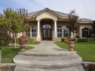 1906 Luton St, Bakersfield, CA 93311