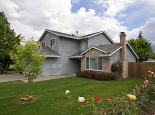 10882 SW 118th Ct, Tigard, OR 97223