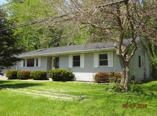 10088 W York House Rd, Beach Park, IL 60087