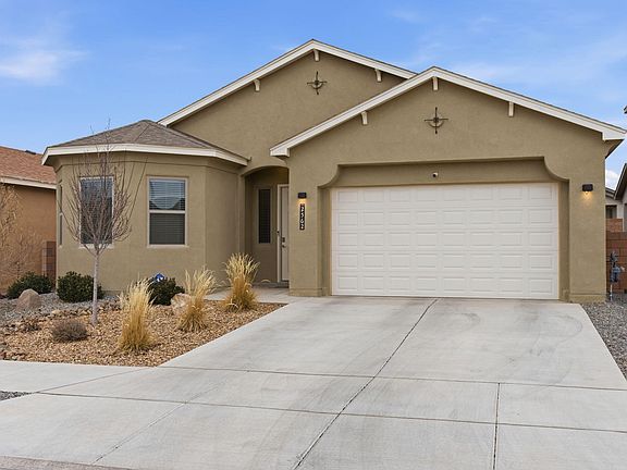 2nd image of 2562 Camino Plata Loop NE