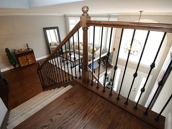2nd image of 17948 Fountain Cir