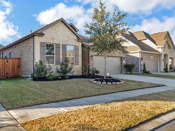 2nd image of 19715 Indigo Bush Dr